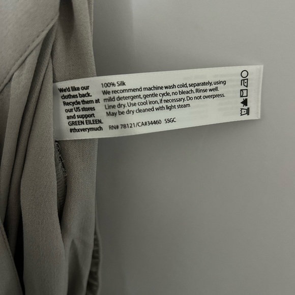 Eileen Fisher 100% Silk Georgette Crepe Wide Leg Wrap Pants in Taupe XS NWT - Picture 4 of 8